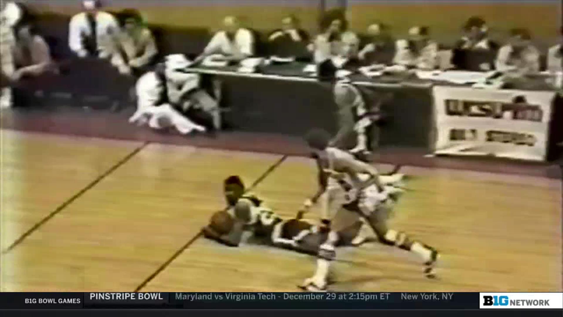 1975_03_00_ru_b<br>asketball (20)